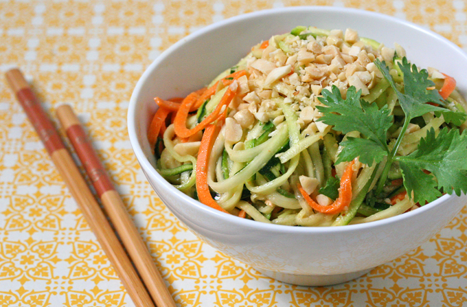 Veggetti Zucchini Spiralizer Recipe – Peanutty Vegan Pad Thai Salad