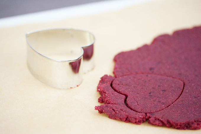 Skinny No Bake Red Velvet Cookies (Gluten Free, Vegan)