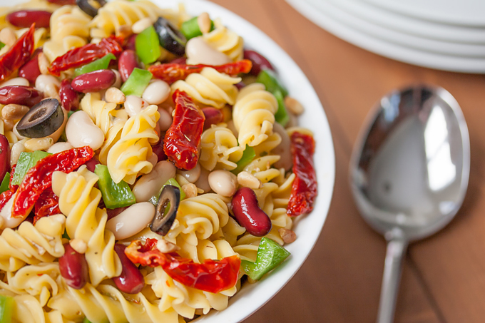 Mediterranean-Pasta-Salad-6804