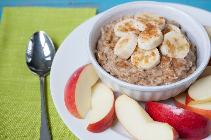 banana bread oatmeal with cinnamon